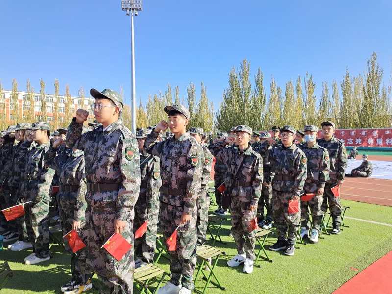大学新生军训日记