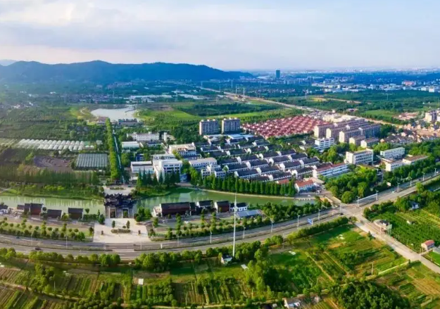 中共中央办公厅 国务院办公厅印发《乡村建设行动实施方案》