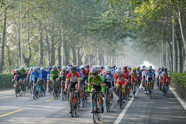 2020环太原国际公路自行车赛开赛