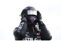 “撞走” 维斯塔潘 汉密尔顿获英国大奖赛冠军