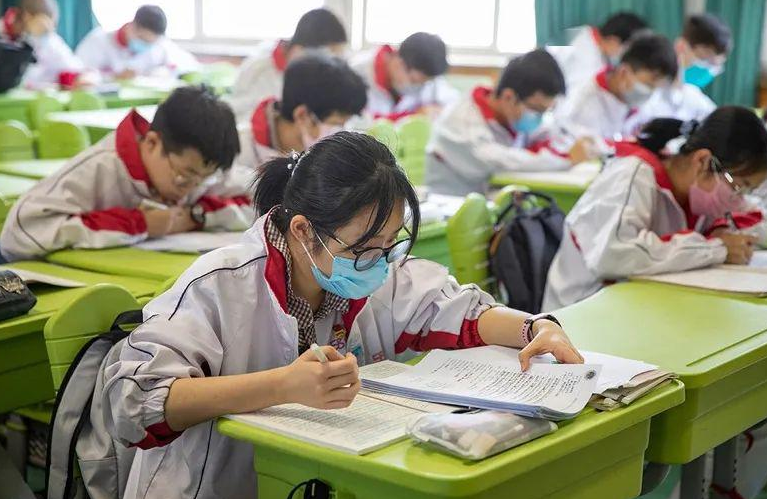 教育部：秋季学期学生返校有3条硬性标准