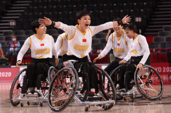 中国队再揽九金 女子轮椅篮球队挺进决赛