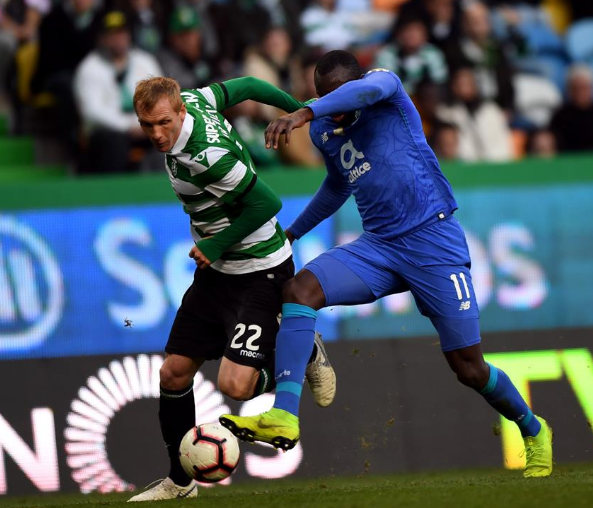 葡超综合：波尔图主场憾平