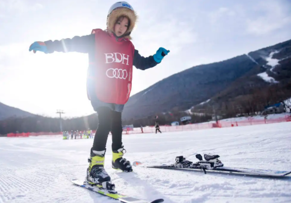 带动三亿人参与冰雪运动 这些冬奥遗产值得好好传承