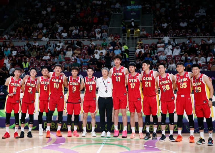 蜕变，担当，希望——中国男篮亚洲杯盘点